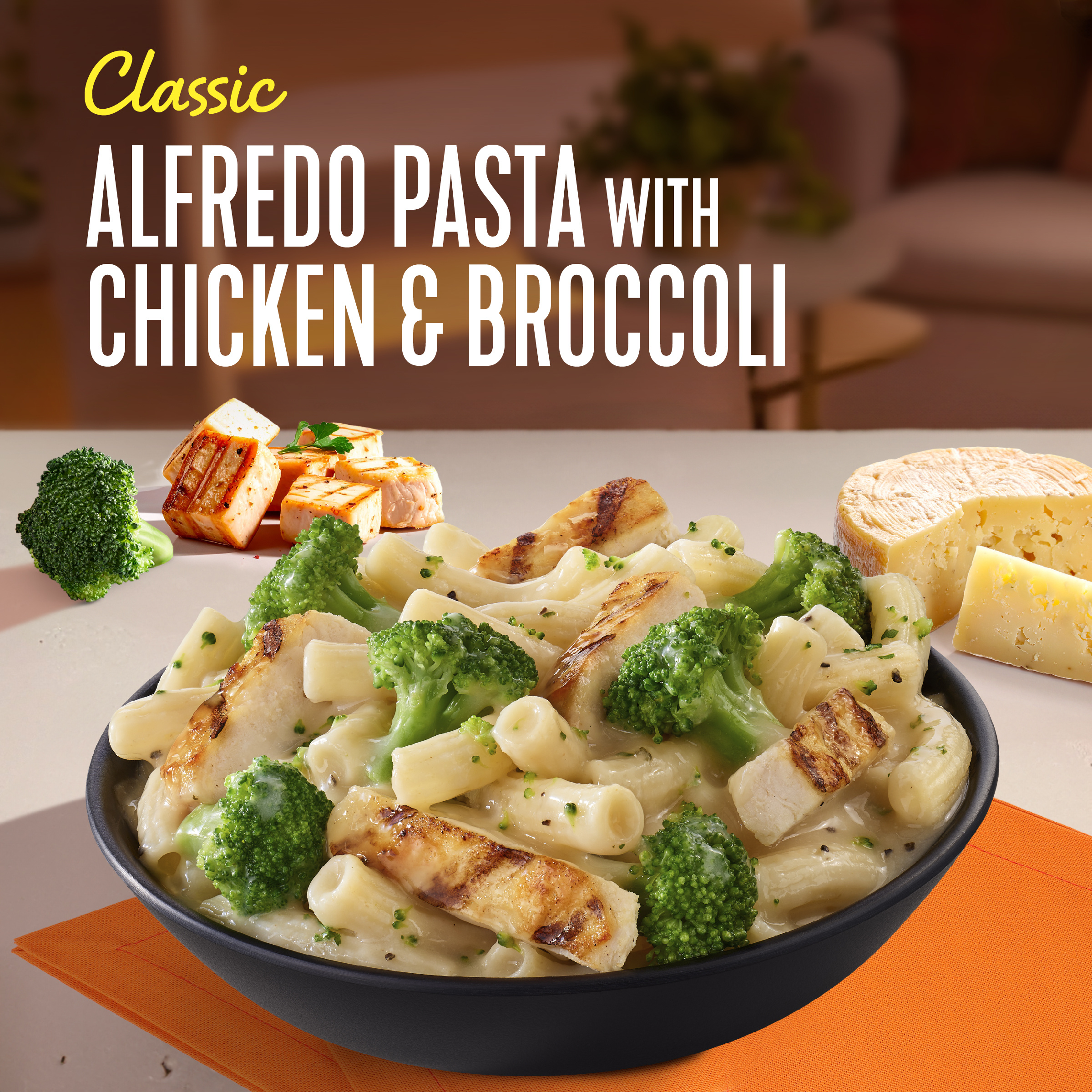 Lean Cuisine Alfredo Pasta with Chicken & Broccoli Frozen Meals