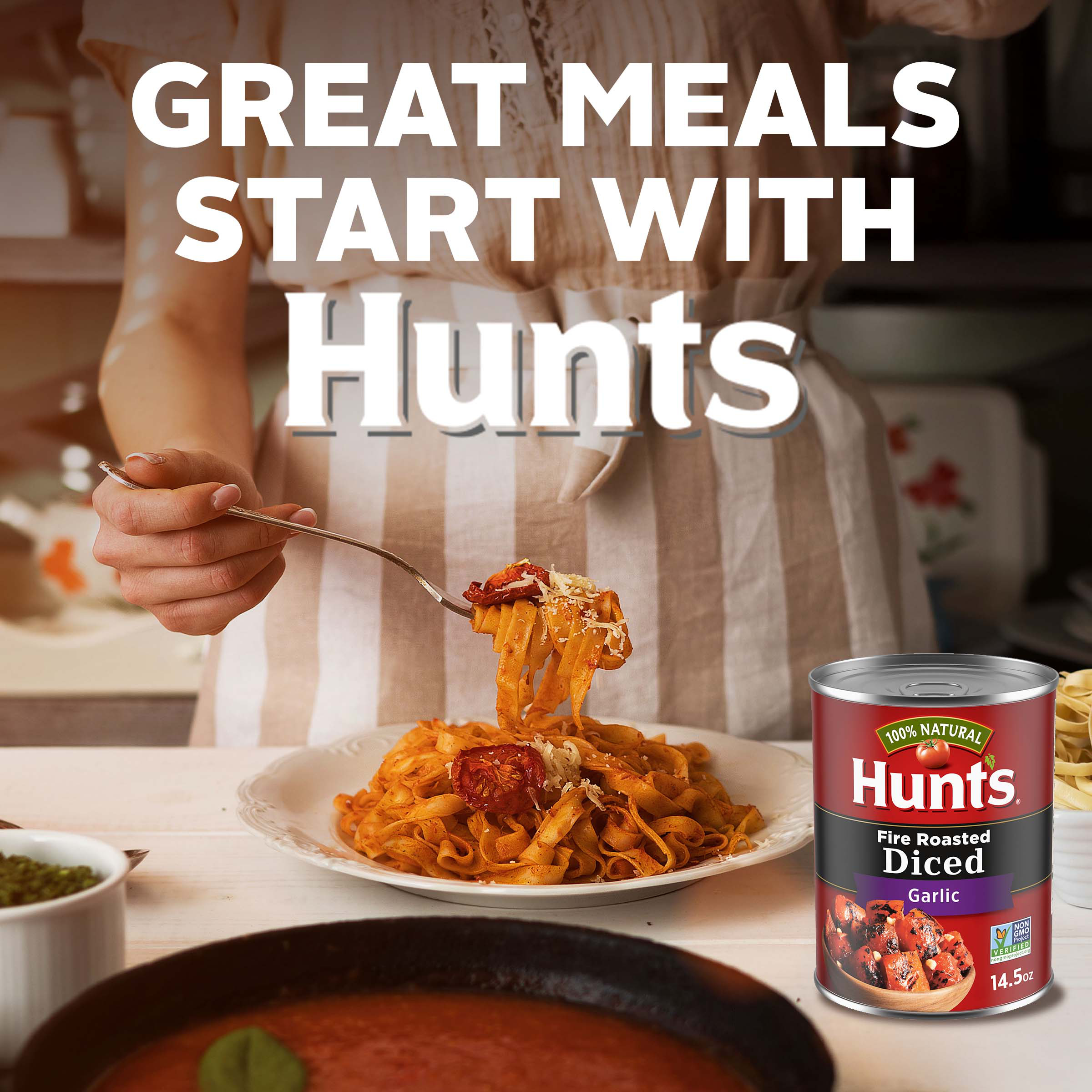 Hunt's Fire Roasted Diced Tomatoes with Garlic, Natural Canned