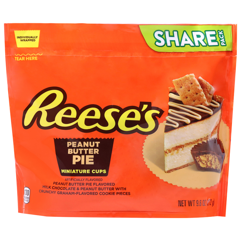 HERSHEY'S KISSES CINNAMON TOAST CRUNCH Flavored Candy Share Pack