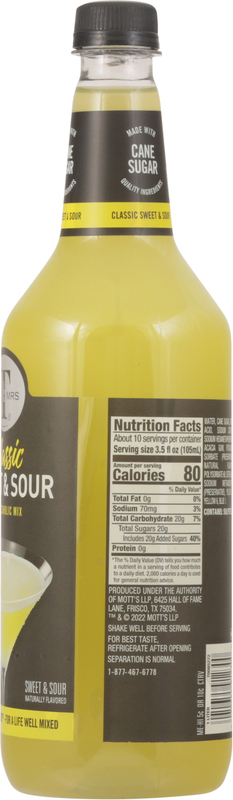 Mr & Mrs T Sweet & Sour Mix, 1 L bottle | Giant Eagle | Because It