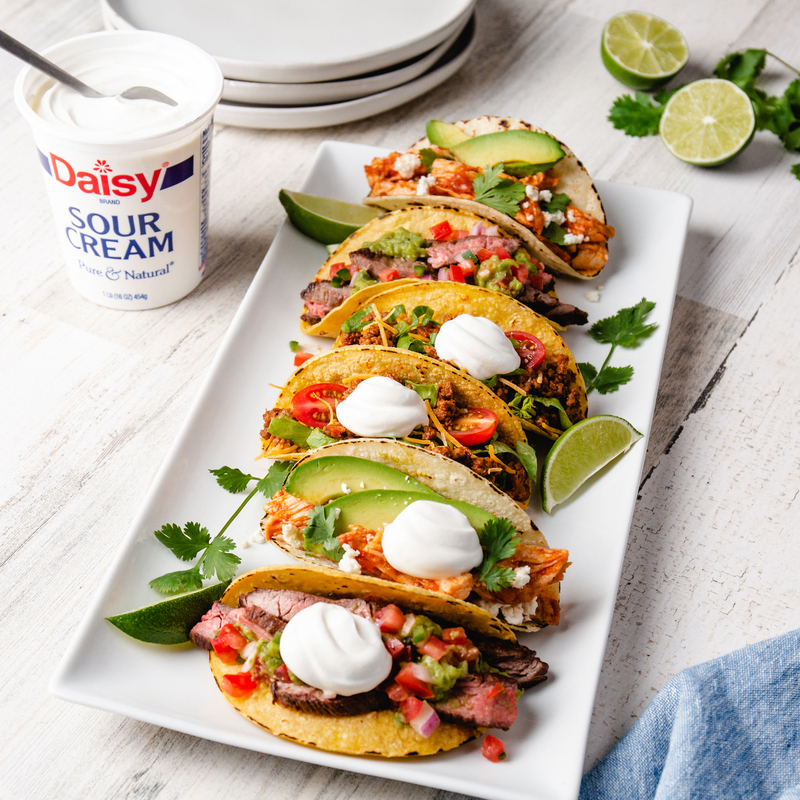 Daisy Sour Cream, Pure & Natural | Giant Eagle | Because It